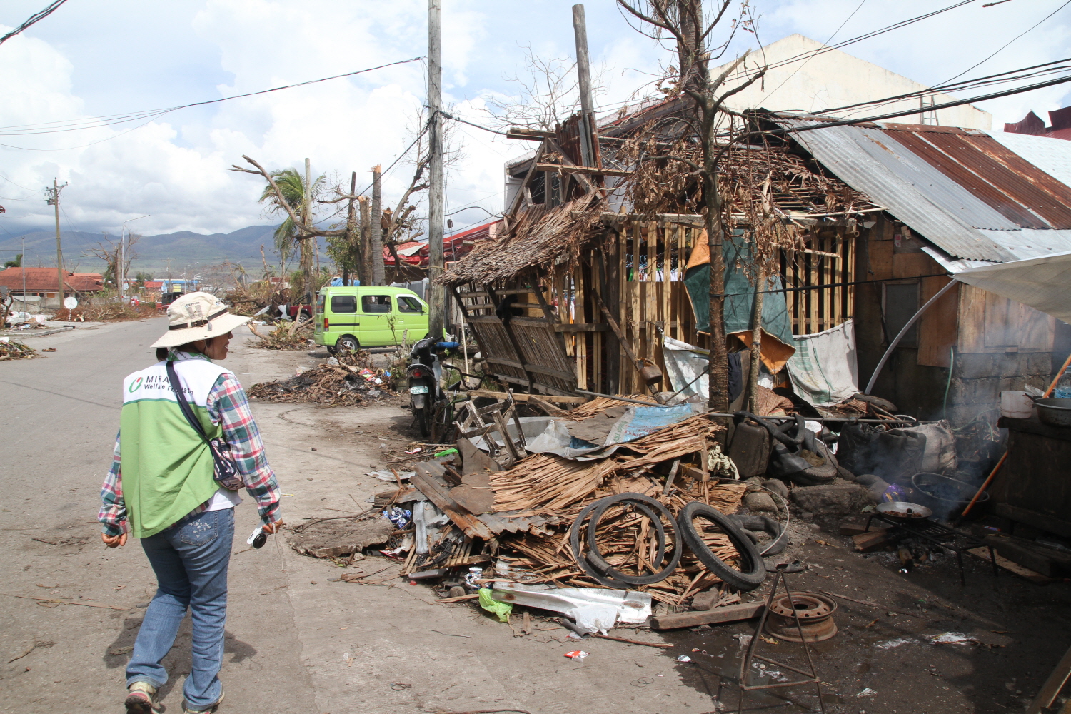 필리핀 태풍 하이옌 피해 긴급구호 활동보고